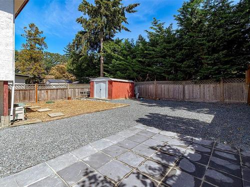 2941 Cuthbert Pl, Colwood, BC - Outdoor