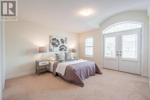 31 Forest Ridge Avenue, Hamilton, ON - Indoor Photo Showing Bedroom