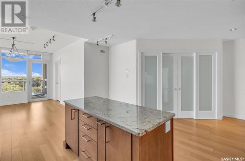 802 2300 Broad Street, Regina, SK - Indoor Photo Showing Kitchen