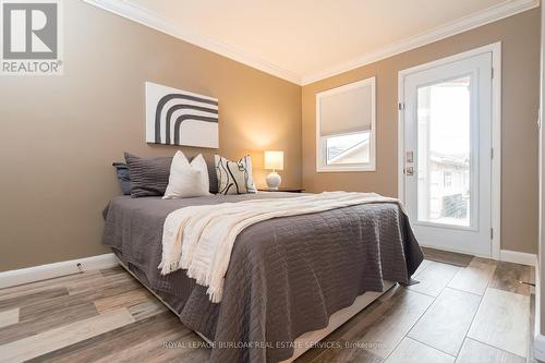 516 Mayzel Road, Burlington, ON - Indoor Photo Showing Bedroom