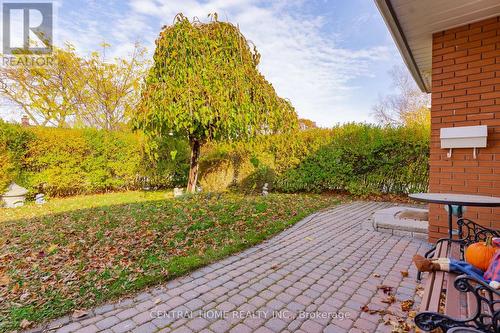 2690 Constable Road, Mississauga, ON - Outdoor