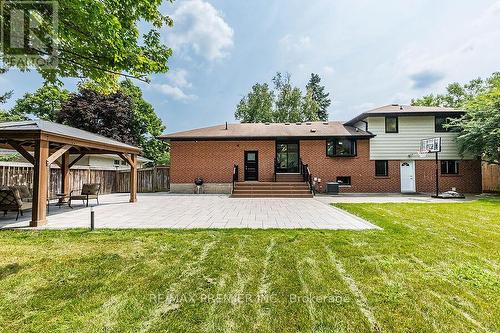 1629 Wembury Road, Mississauga, ON - Outdoor