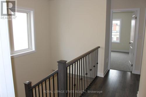 15 Lavender Road, Thorold, ON - Indoor Photo Showing Other Room