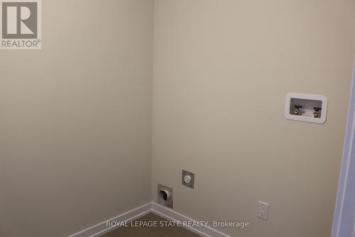 15 Lavender Road, Thorold, ON -  Photo Showing Other Room