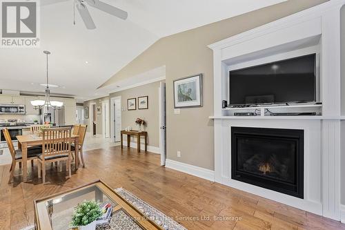 39 Clover Crescent, Wasaga Beach, ON - Indoor Photo Showing Living Room With Fireplace