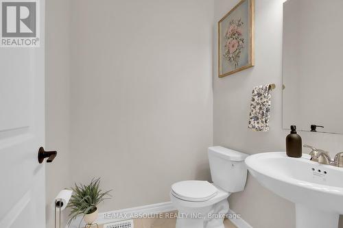 12 Jargeau Road, Ottawa, ON - Indoor Photo Showing Bathroom