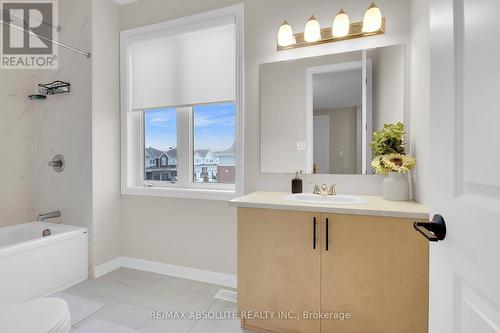 12 Jargeau Road, Ottawa, ON - Indoor Photo Showing Bathroom