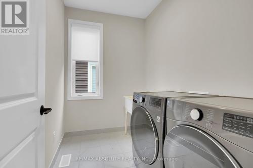 12 Jargeau Road, Ottawa, ON - Indoor Photo Showing Laundry Room