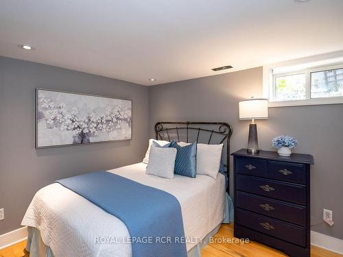 218 Main St, Erin, ON - Indoor Photo Showing Bedroom