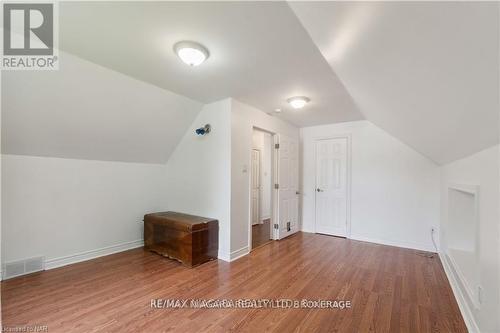 7988 Watson Street, Niagara Falls (213 - Ascot), ON - Indoor Photo Showing Other Room