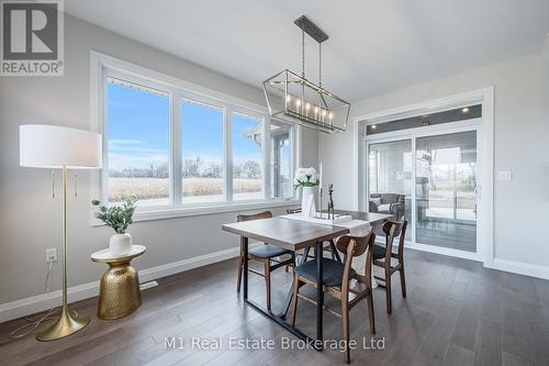 101058 Side Road 10, East Garafraxa, ON - Indoor Photo Showing Dining Room