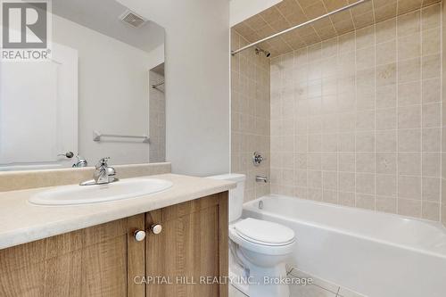 7 Pidgeon Street, Toronto, ON - Indoor Photo Showing Bathroom