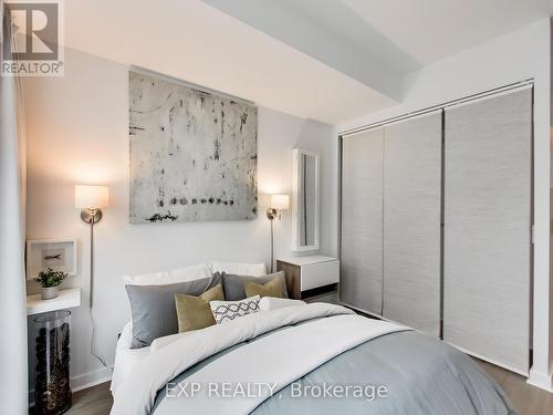 1902 - 33 Lombard Street, Toronto, ON - Indoor Photo Showing Bedroom