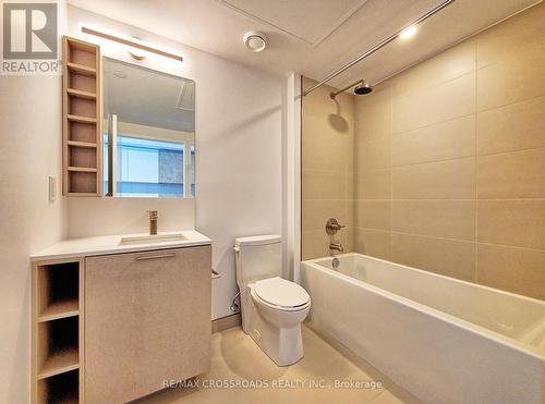 1222 - 19 Western Battery Road, Toronto, ON - Indoor Photo Showing Bathroom