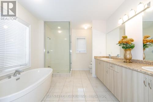 63 Milliken Drive, Aurora, ON - Indoor Photo Showing Bathroom