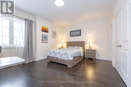 63 Milliken Drive, Aurora, ON - Indoor Photo Showing Bedroom