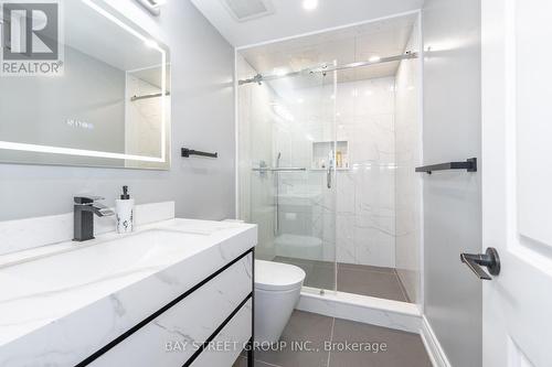 63 Milliken Drive, Aurora, ON - Indoor Photo Showing Bathroom