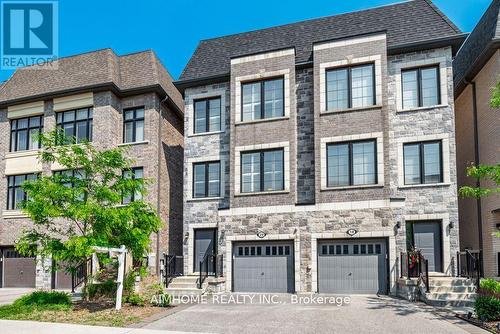 20 Mcgurran Lane, Richmond Hill, ON - Outdoor With Facade