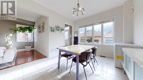 85 Kenilworth Gate, Markham, ON - Indoor Photo Showing Dining Room