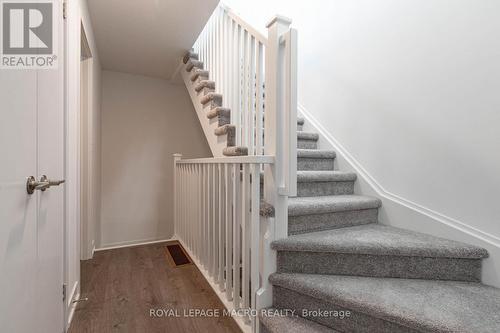 7 - 1121 Cooke Boulevard, Burlington, ON - Indoor Photo Showing Other Room