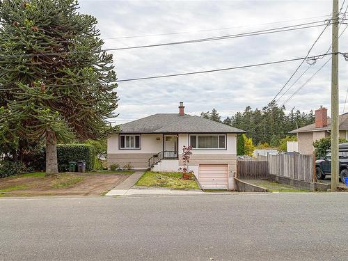 617 Sedger Rd, Saanich, BC 