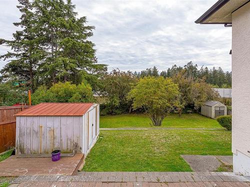 617 Sedger Rd, Saanich, BC 