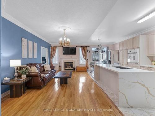 102 Pennyroyal Cres, Brampton, ON - Indoor With Fireplace