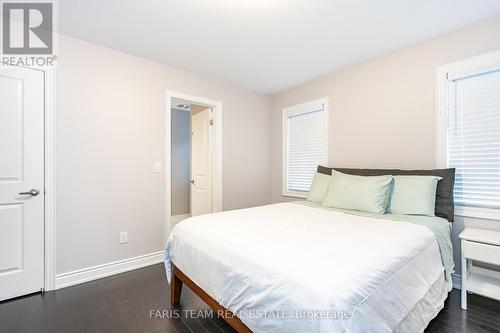 3096 Orion Boulevard, Orillia, ON - Indoor Photo Showing Bedroom