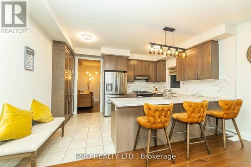 7 Dalbeattie Drive, Brampton, ON - Indoor Photo Showing Kitchen