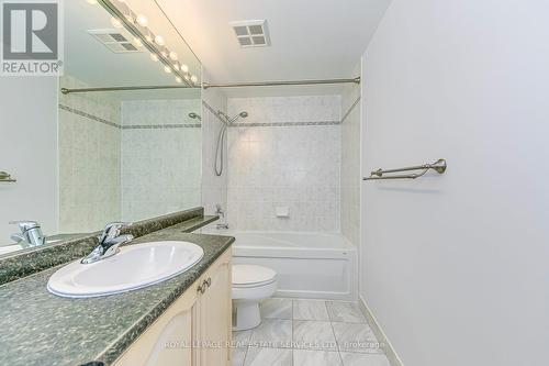 607 - 38 Fontenay Court, Toronto, ON - Indoor Photo Showing Bathroom