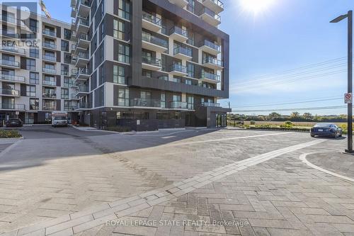 1604 - 335 Wheat Boom Drive, Oakville, ON - Outdoor With Facade