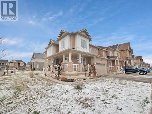 26 Cloy Drive, Thorold, ON - Outdoor With Deck Patio Veranda With Facade