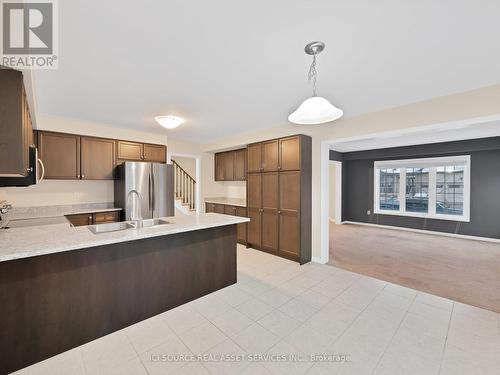 26 Cloy Drive, Thorold, ON - Indoor Photo Showing Kitchen With Stainless Steel Kitchen