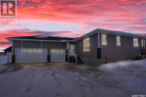 192 Wellington Drive, Moose Jaw, SK - Outdoor