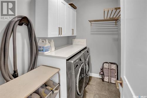 192 Wellington Drive, Moose Jaw, SK - Indoor Photo Showing Laundry Room