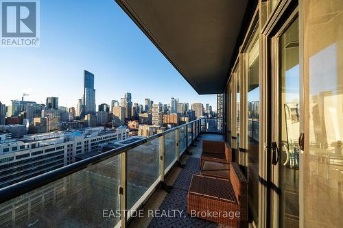 2610 - 251 Jarvis Street, Toronto, ON - Outdoor With Balcony With View With Exterior