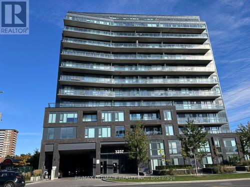 1113 - 3237 Bayview Avenue, Toronto, ON - Outdoor With Balcony With Facade