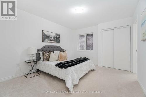 2885 Foxden Square, Pickering, ON - Indoor Photo Showing Bedroom