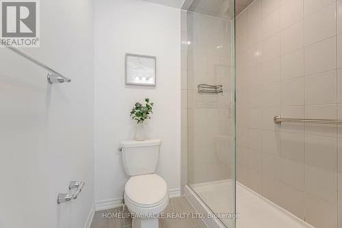 2885 Foxden Square, Pickering, ON - Indoor Photo Showing Bathroom