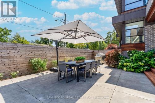 33 Wenonah Drive, Mississauga, ON - Outdoor