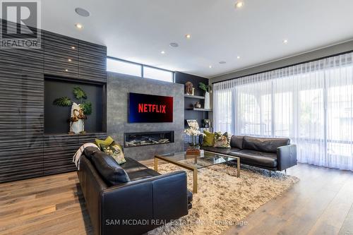 33 Wenonah Drive, Mississauga, ON - Indoor Photo Showing Living Room With Fireplace