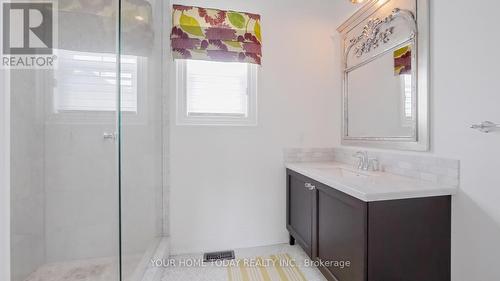 83 Barraclough Boulevard, Halton Hills, ON - Indoor Photo Showing Bathroom