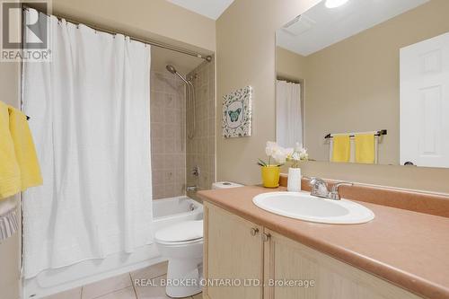 143 Sproule Drive, Barrie, ON - Indoor Photo Showing Bathroom