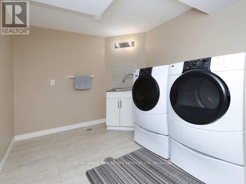 19 - 3420 South Millway, Mississauga, ON - Indoor Photo Showing Laundry Room