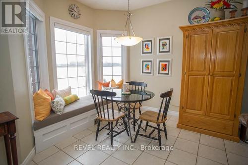 15 Burton Avenue, Brant, ON - Indoor Photo Showing Dining Room