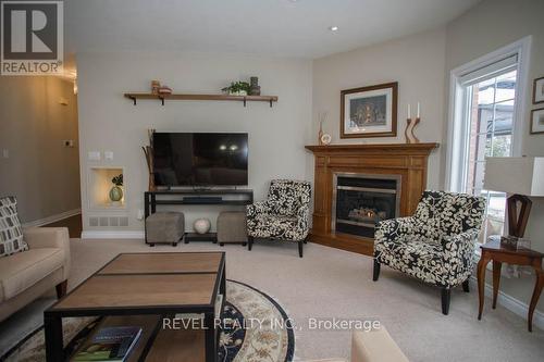 15 Burton Avenue, Brant, ON - Indoor Photo Showing Living Room With Fireplace