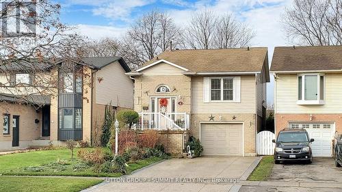 48 Bayview Drive, Grimsby, ON - Outdoor With Facade