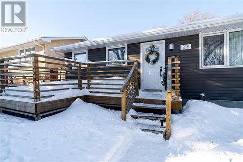 218 Forsyth Crescent, Regina, SK - Outdoor With Deck Patio Veranda