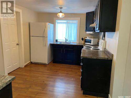 881 18Th Street W, Prince Albert, SK - Indoor Photo Showing Kitchen