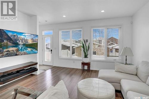 3326 Elgaard Drive, Regina, SK - Indoor Photo Showing Living Room